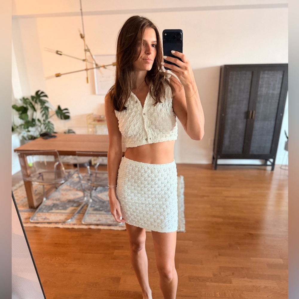Cropped Mini Skirt  Set in Off-White